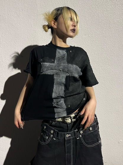 CROSSED OUT　T-shirt