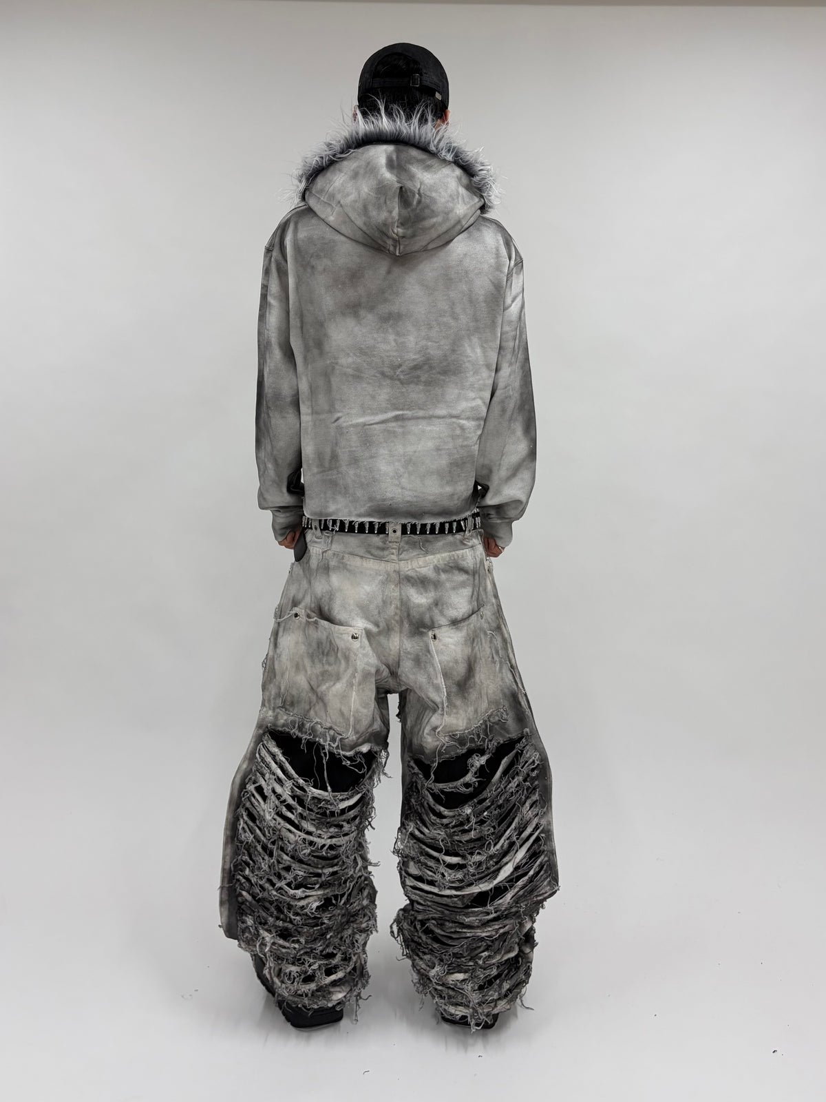 GLITCH TRUST FUR HOODIE