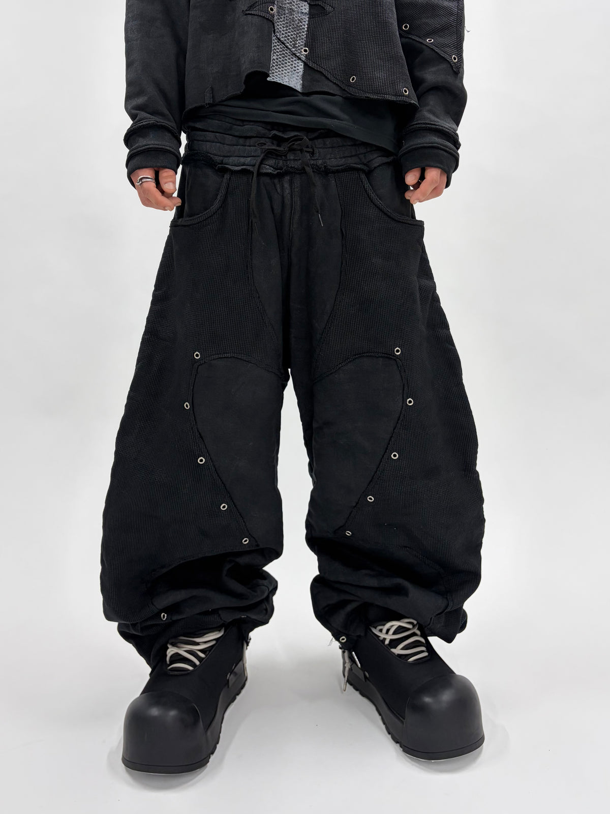 ERODED PANEL SWEAT PANTS