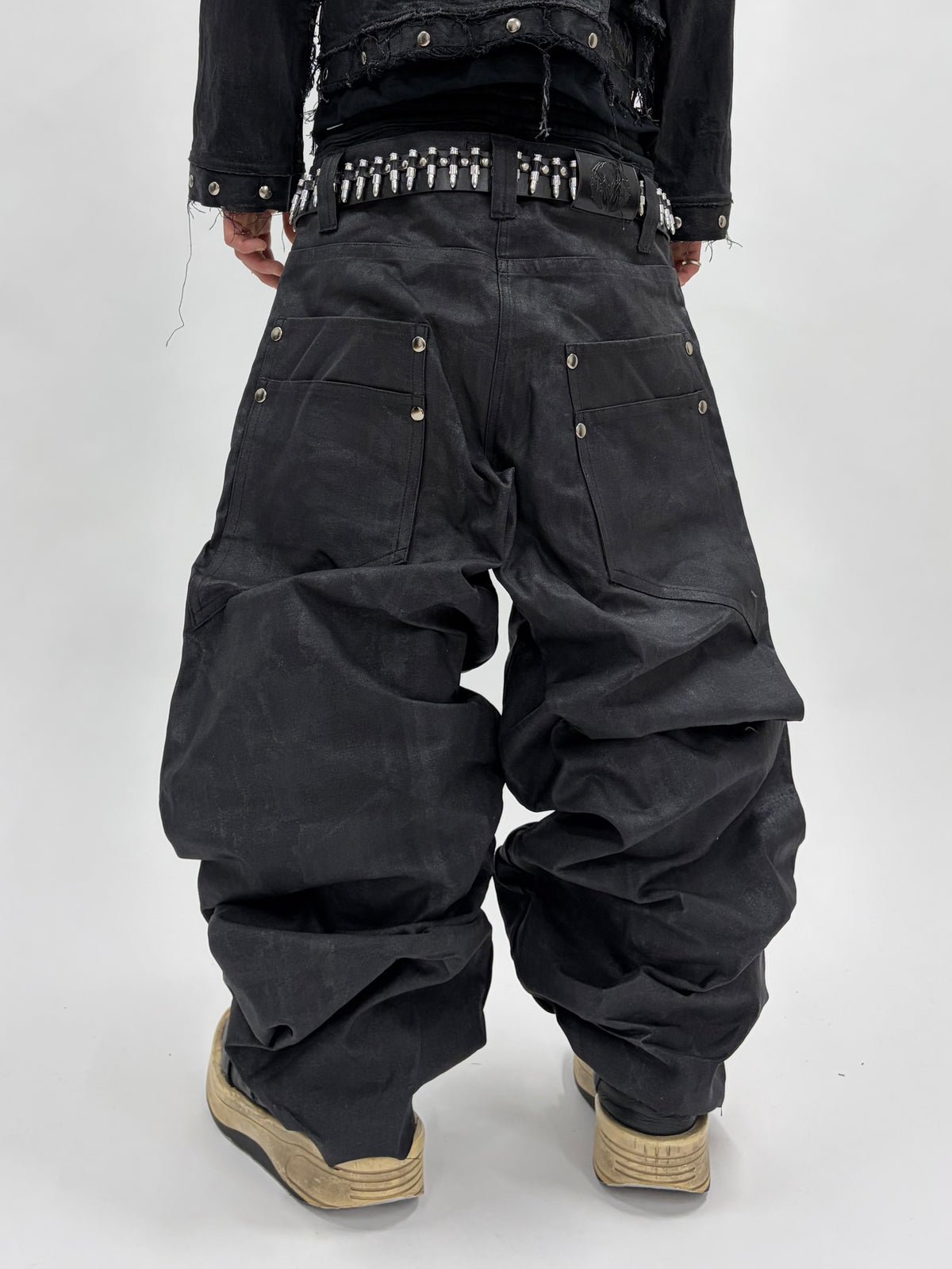 REINFORCED FRAME PANTS